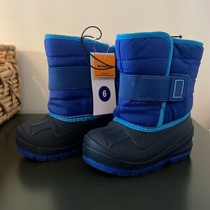 Cat and Jack Toddler Snow Boots